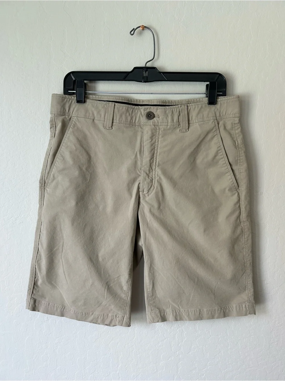 Eddie Bauer Men's Flat-Front Khaki Shorts